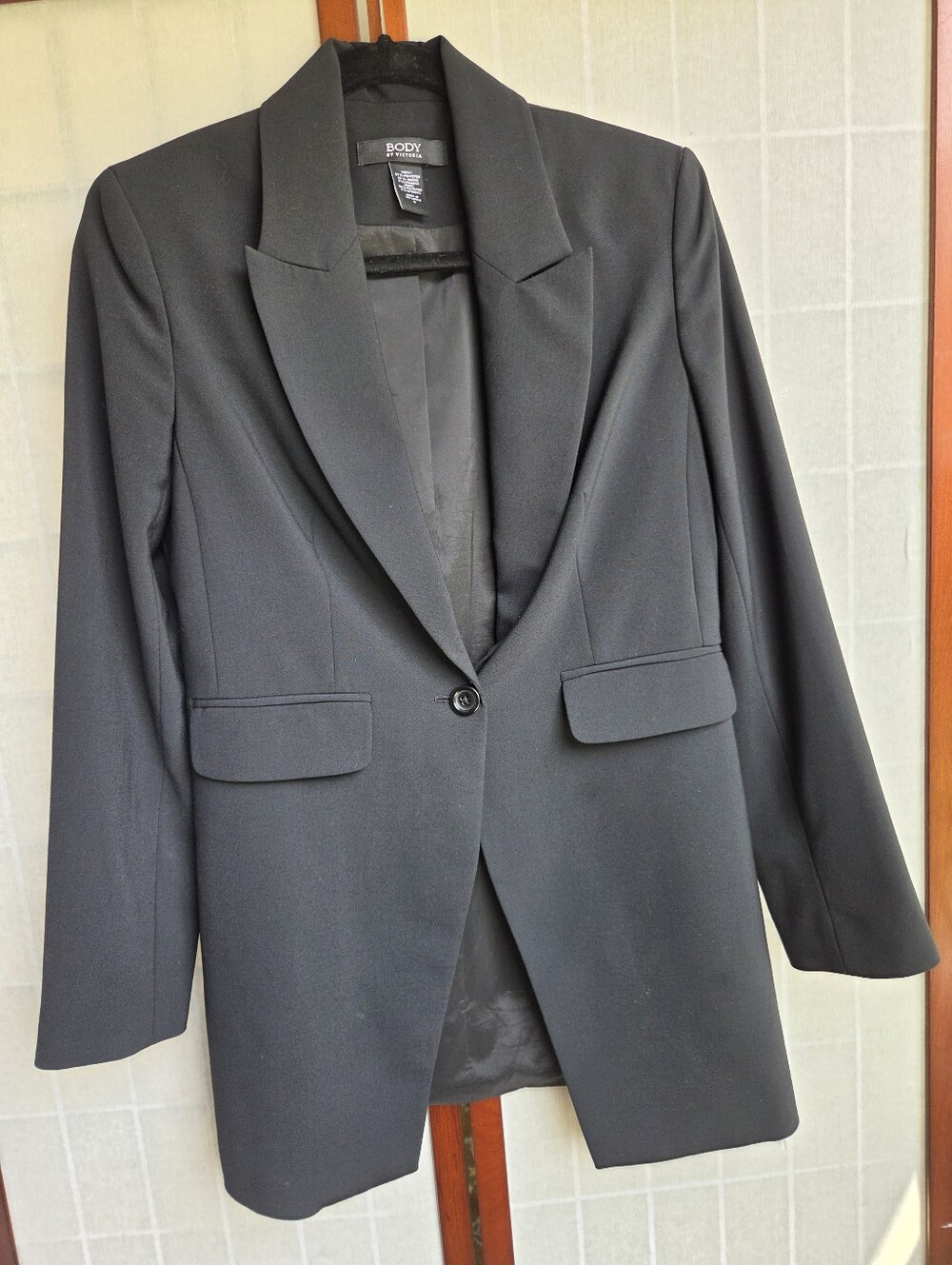 Victoria’s Secret Body Black Peak Lapel Blazer Longline Suit Jacket Quiet Luxury